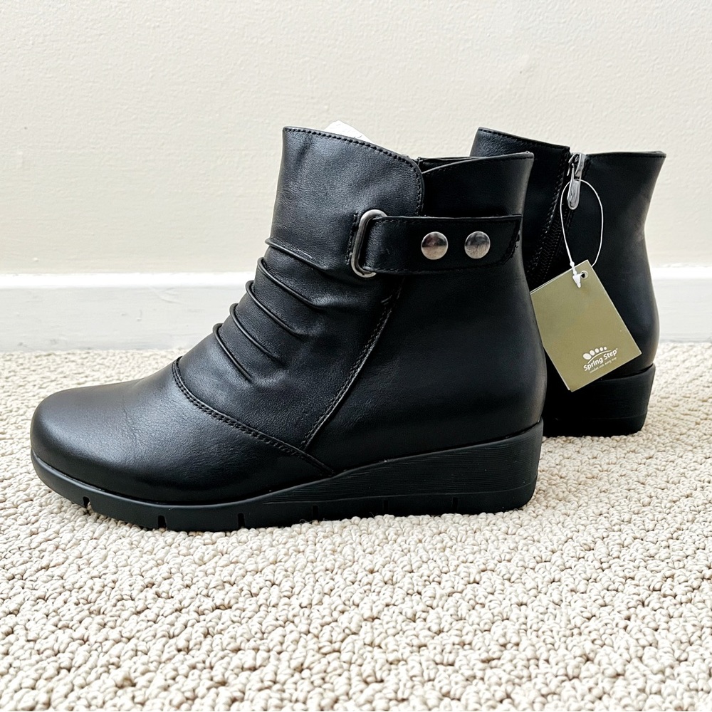 SpringStep NWT! Size 38/7.5 black ankle boots. Style Mendy.
